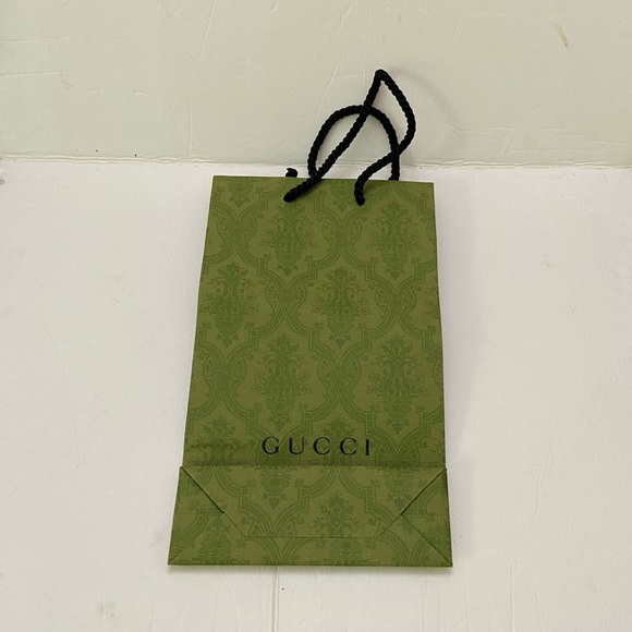 (SOLD) Lot of 2 Gucci Green Gift Bags - Picture 3 of 14